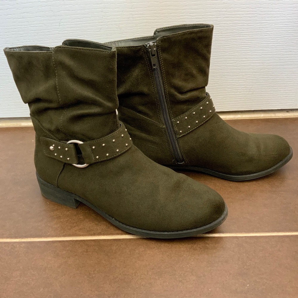 American Eagle Slouchy Brown-Olive Faux-Suede Low-Calf Moto-Look Boots (9)